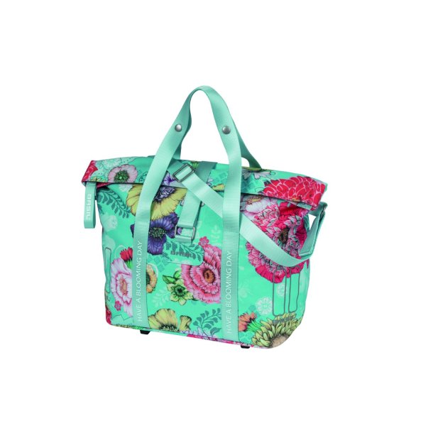 Basil Bloom Field MIK 